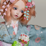 Rowan wearing pink and blue kanzashi and jade kimono.