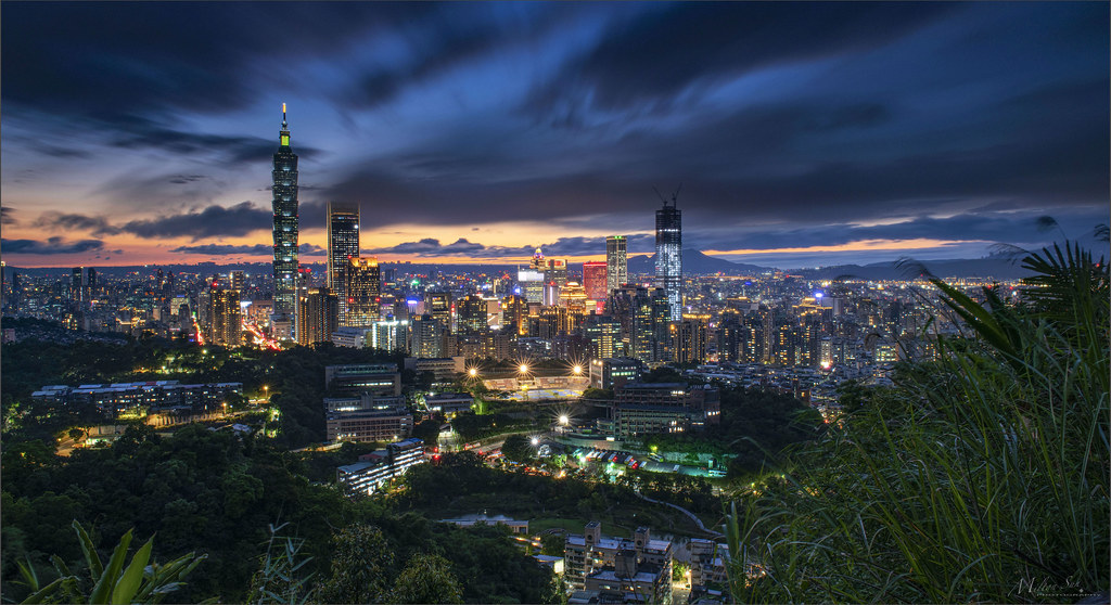 Night Skyline of the City - Taipei