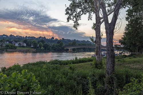 Closing of the Day by Singing Like Cicadas, Marietta, Washington County, Ohio2021 summer july ohio marietta dusk sunset appalachia waterscape la