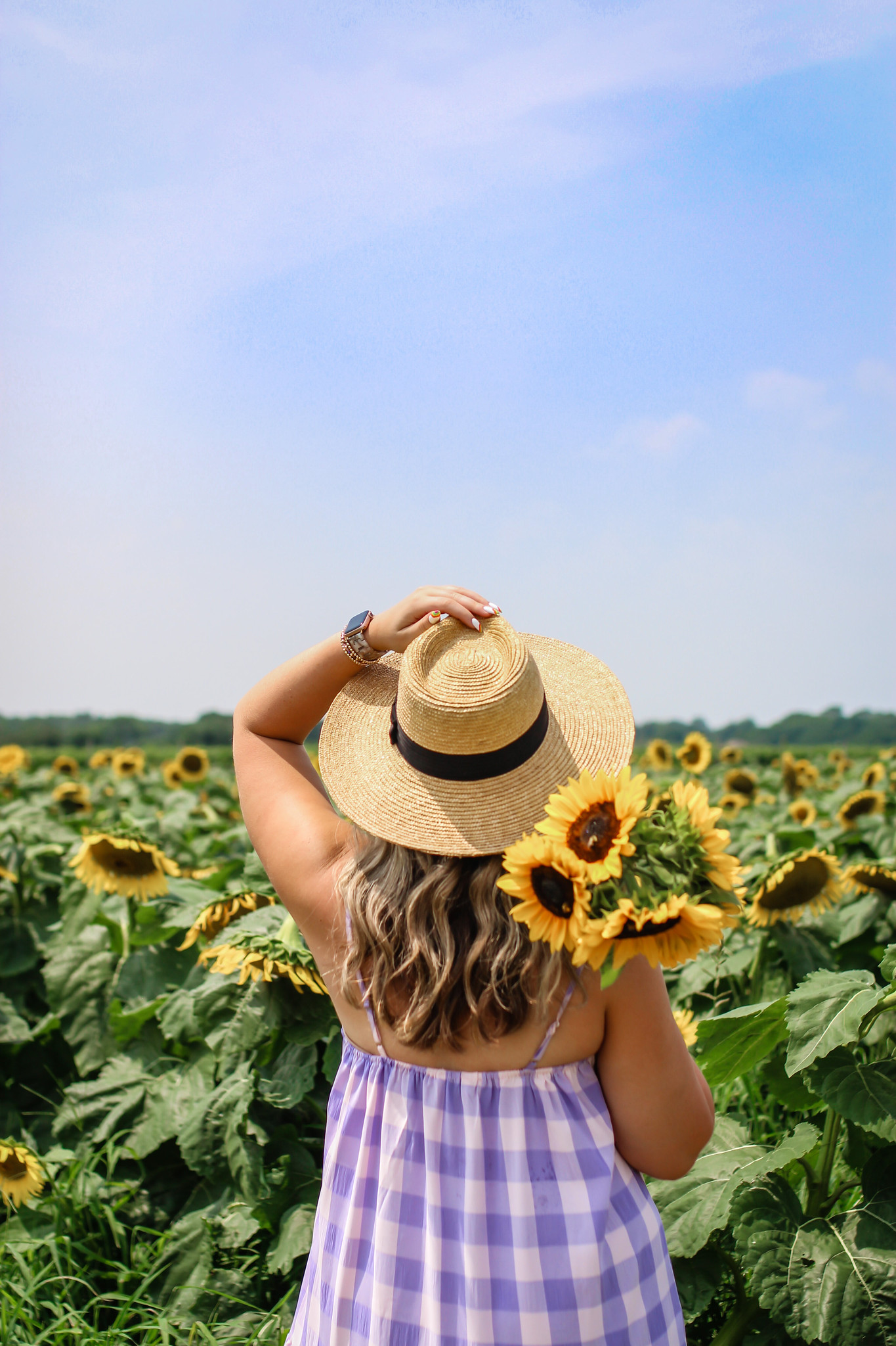 Why You Need to Visit a Sunflower Field this Year | Best Sunflower Fields to Visit in New York | Sunflower Fields in New York | Beautiful Sunflower Farms | Sunflower Farms Near NYC | Sunflower Field Aesthetic | Sunflower Landscape | Sunflower Field Poses | Sunflower Field Photoshoot Inspiration | Sunflower Aesthetic | Sunflower Season