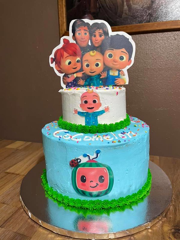 Cake by Anahury Delicias & Novedades