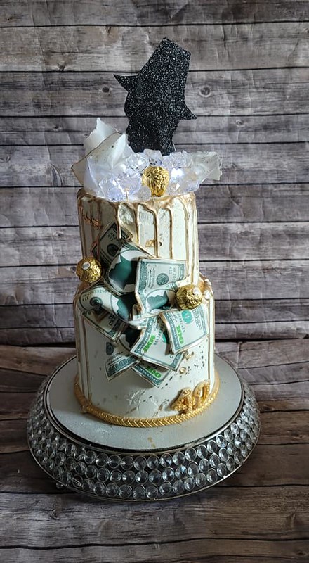 Cake by Amilli's Cake Creations