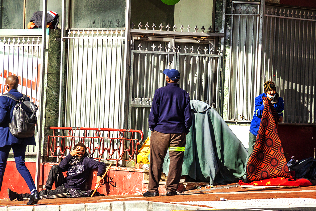 Homeless being cleared from near Parliament Building on 8-11-21--Cape Town