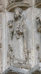 lun, 09/03/2012 - 13:43 - Fiddler Royal Portal Archivolt Sculpture - Chartres Cathedral 03/09/2012