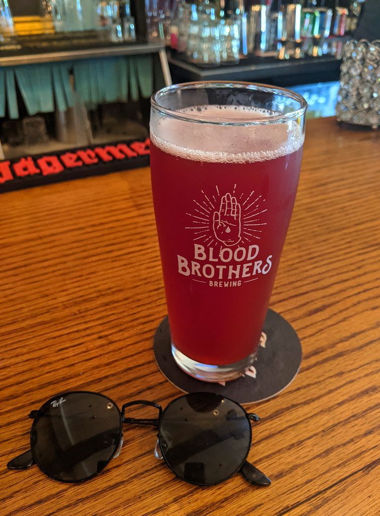 blood brothers / paradise lost - spiced cherry sour