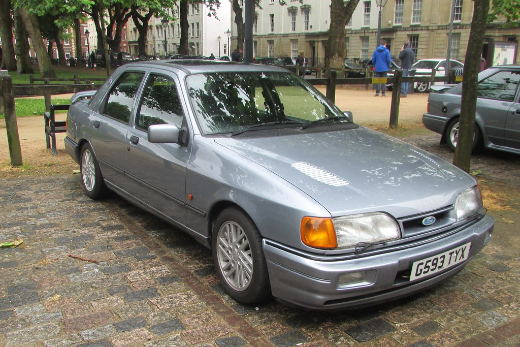 Ford Sierra Sapphire RS Cosworth G593TYX