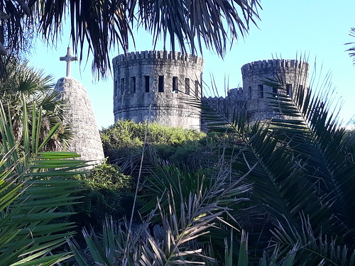 castle vilano beach florida palms otttis cross