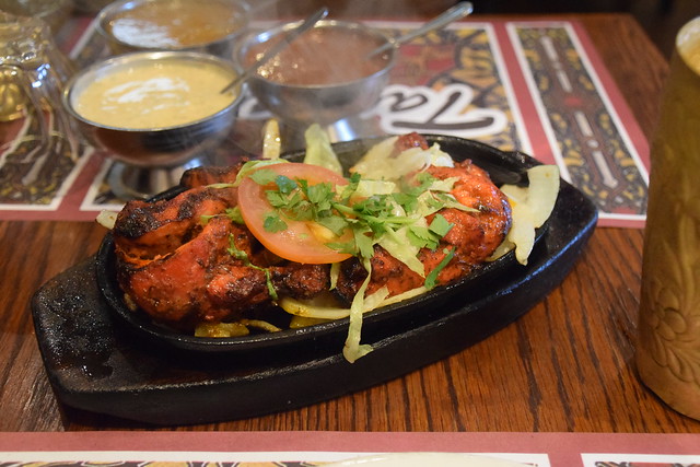 DSC_5403 London Whitechapel 83-89 Fieldgate Street  Tayyabs Punjabi Indian Restaurant Tandoori Chicken Highly Recommended