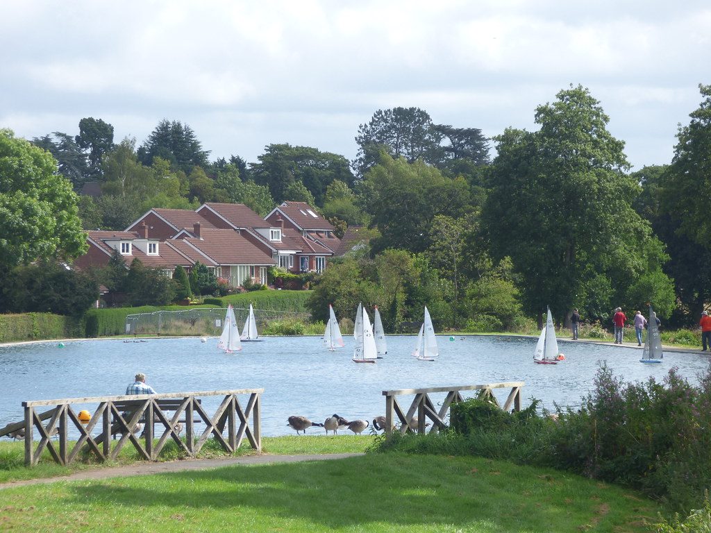 bournville model yacht club