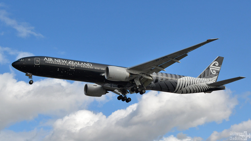 Air New Zealand 🇳🇿 Boeing 777-300 ZK-OKQ