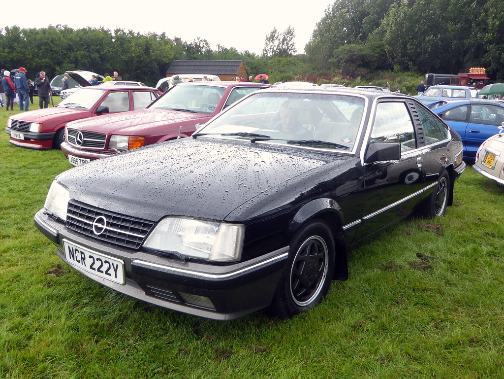 NCR 222Y is a 1983 Opel Monza A2 3.0 E - Pulloxhill 08Aug21