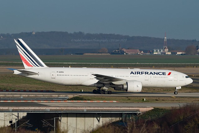 Air France F-GSPH Boeing 777-228ER cn/28675-210 wfu & std at CDG 20 Mar 2020 std at MZJ 29 Mar 2021 @ LFPG / CDG 19-01-2020