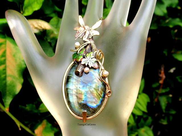 Labradorite Fairy Pearl Pendant Necklace