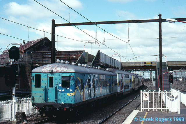 'Sesqui train'