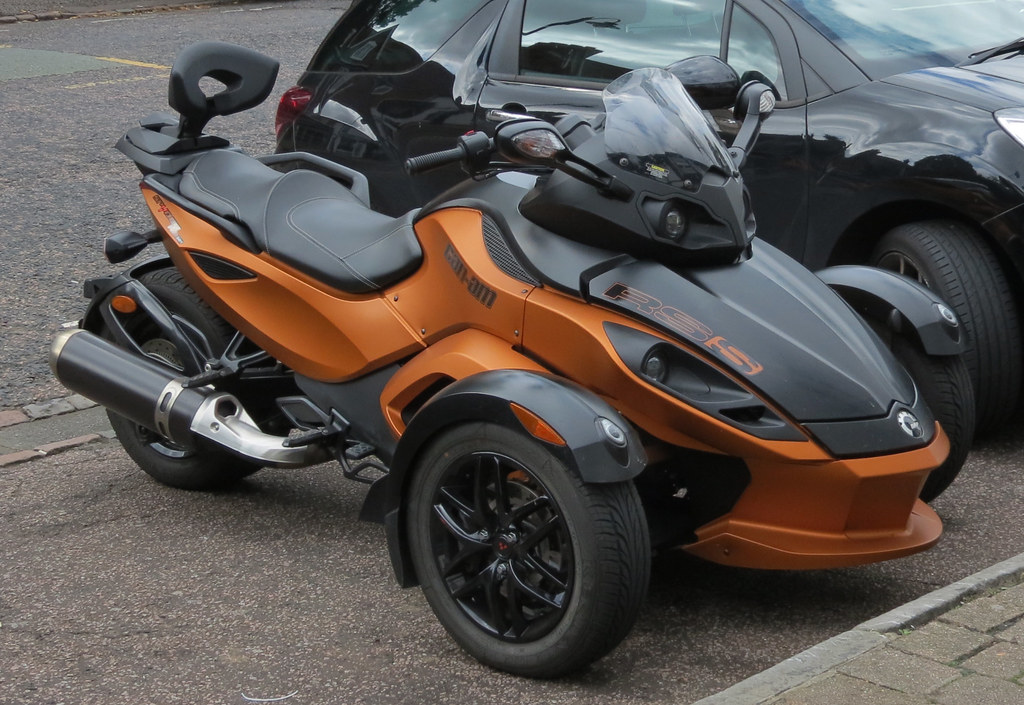 Can-Am Spyder - Wikipedia