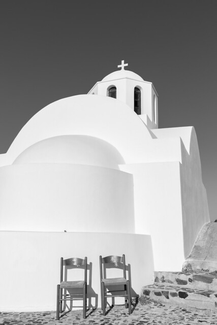 Santorini_church_r_sw