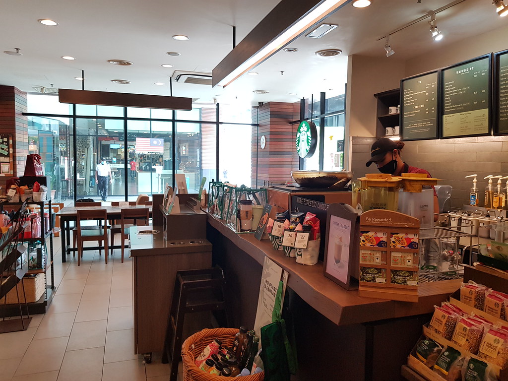 @ Starbucks Main Place USJ21