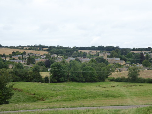 Looking back over Blockley