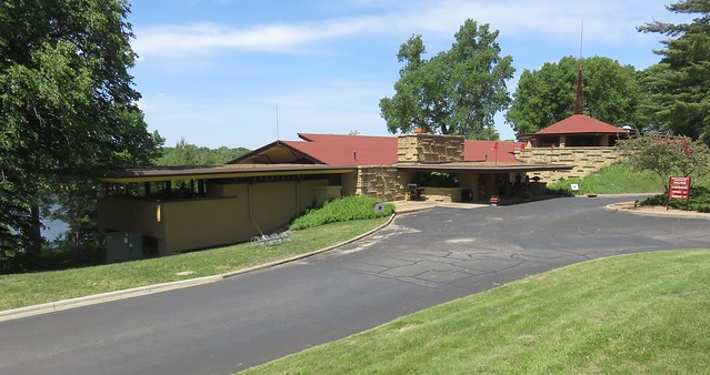 Old Riverview Terrace Restaurant and Frank Lloyd Wright Visitor Center (Iowa County, Wisconsin)