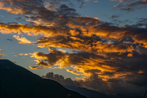 Atardecer en Yungay. by Antonio Chávez S.S., ancash perú andesperuanos andes viaje tour turismo nature naturaleza sony yungay cielo sky atardecer