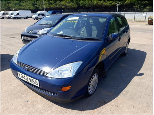 Y943WSS FORD FOCUS 1.4 CL
