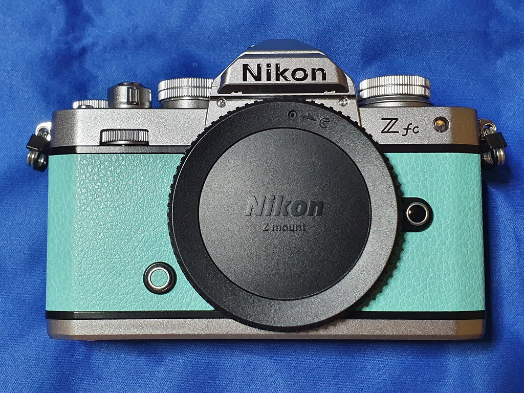Nikon Zfc ボディ シルバー （ミントグリーン）ショット数411枚-