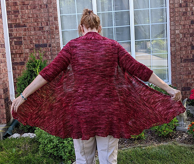 Linda (lmcnorton) finished her Soubrette by Mary Annarella for the Lyrical Knits Sweater-a-Long.