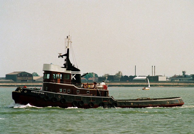 Tug Knighton (Thames) June 1989