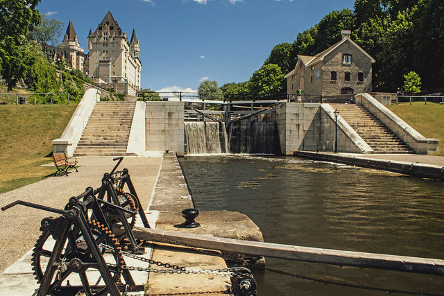 Ecluses du canal Rideau // Rideau canal  locks in Ottawa