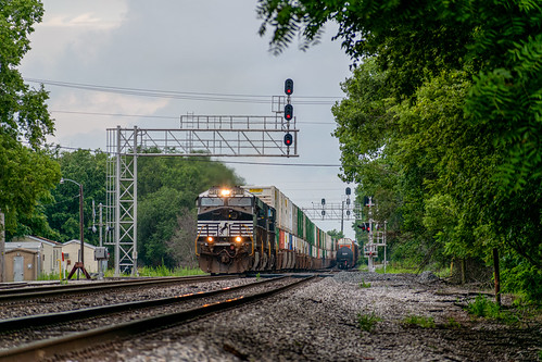 NS 20T @ Tolono, IL | by Jimmy Poling