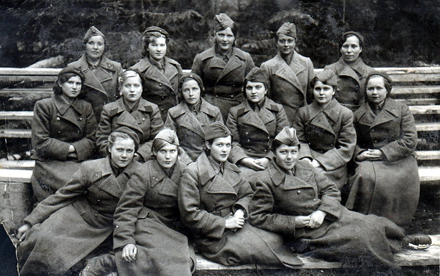 Врачи и медсёстры 105 военно-полевого госпиталя 1942