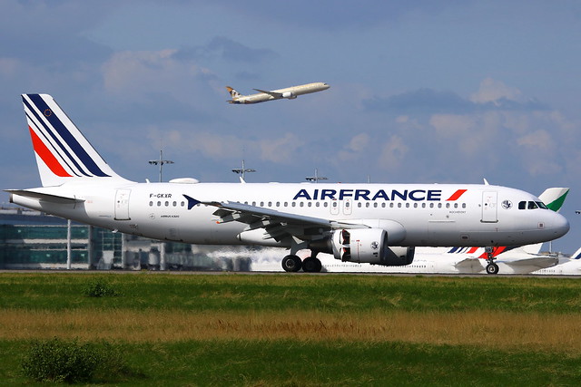 Air France Airbus A320-214 F-GKXR