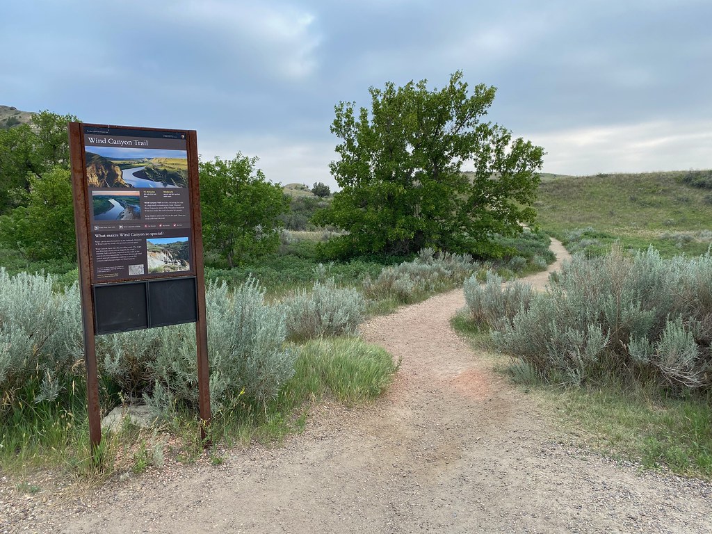 Wind Canyon Trail