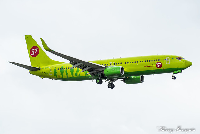 S7 - SIBERIA AIRLINES BOEING 737-800 _ VQ-BVM