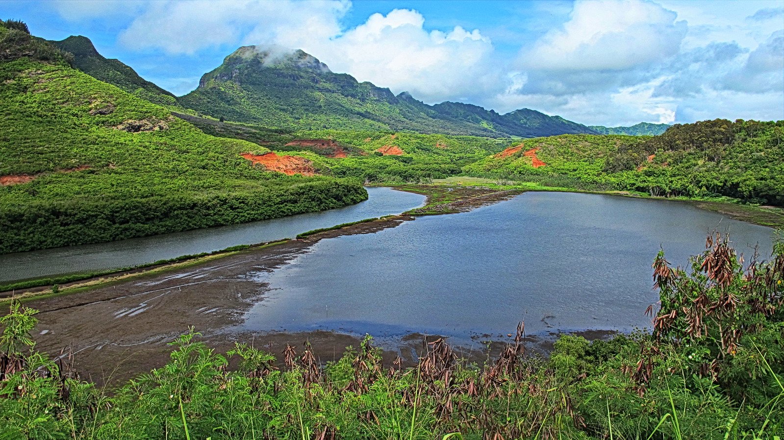 Kauai - Menehune Fishpond - Alakoko - Huleia stream