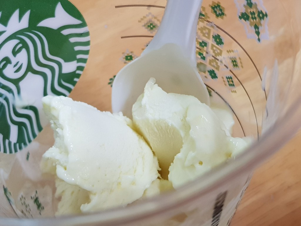 貓山王榴槤雪糕 Musang King Durian Ice Cream (1 pint) rm$38.50 @ Inside Scoop USJ10