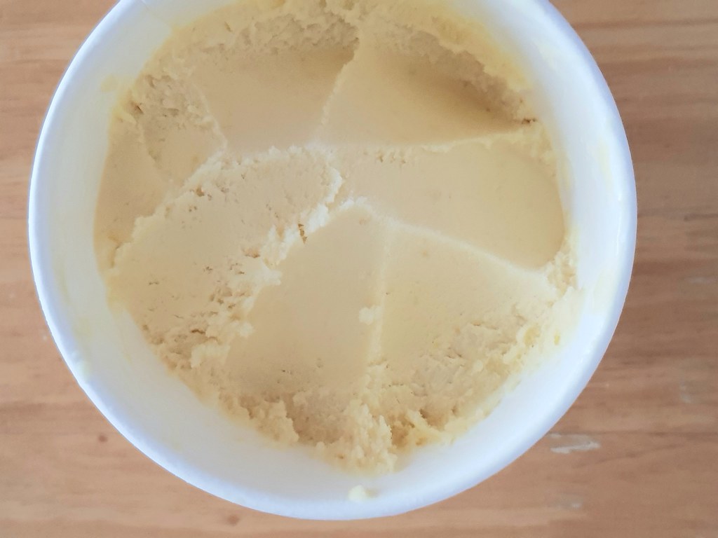 "尖不辣"雪糕 Cempedak Ice Cream rm$38.50 (1 pint) @ Inside Scoop USJ10
