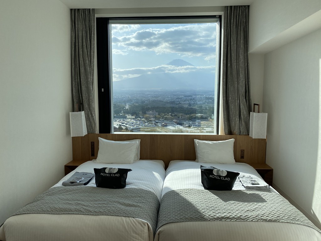 Clad hotel in gotemba