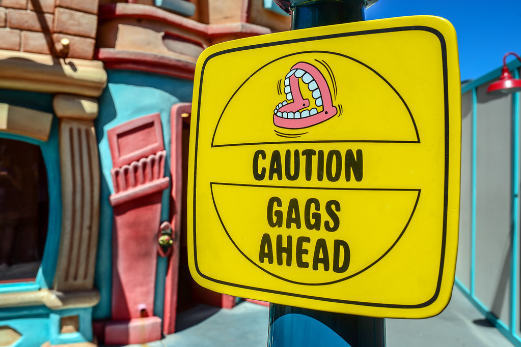 Gags Ahead sign Toontown DL
