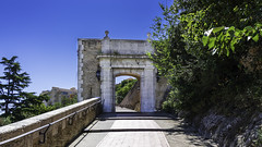 La porte Neuve, entrée du Rocher de Monaco.