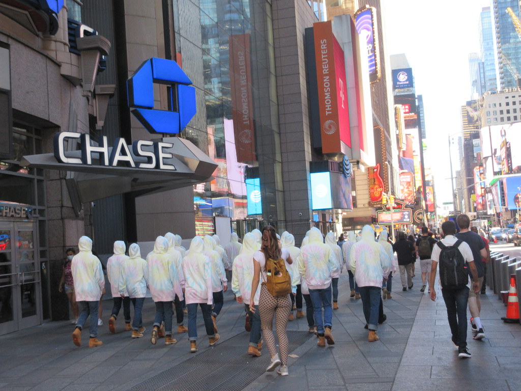 2021 Spiral Pastel Hoodie Mob Taking on Times Square 5603