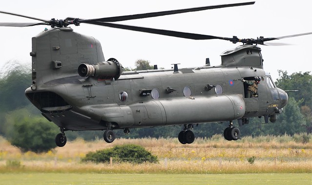 Royal Air Force Boeing Chinook  HC.5 Helicopter ZH898