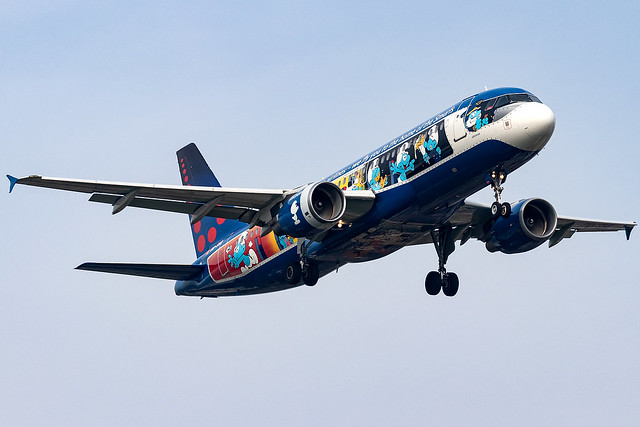 OO-SND Brussels Airlines Aerosmurf Special Livery A320 London Heathrow Airport