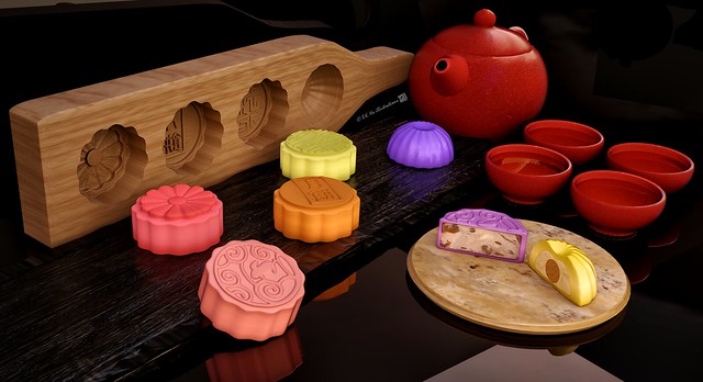 Mooncakes and Chinese Tea Set
