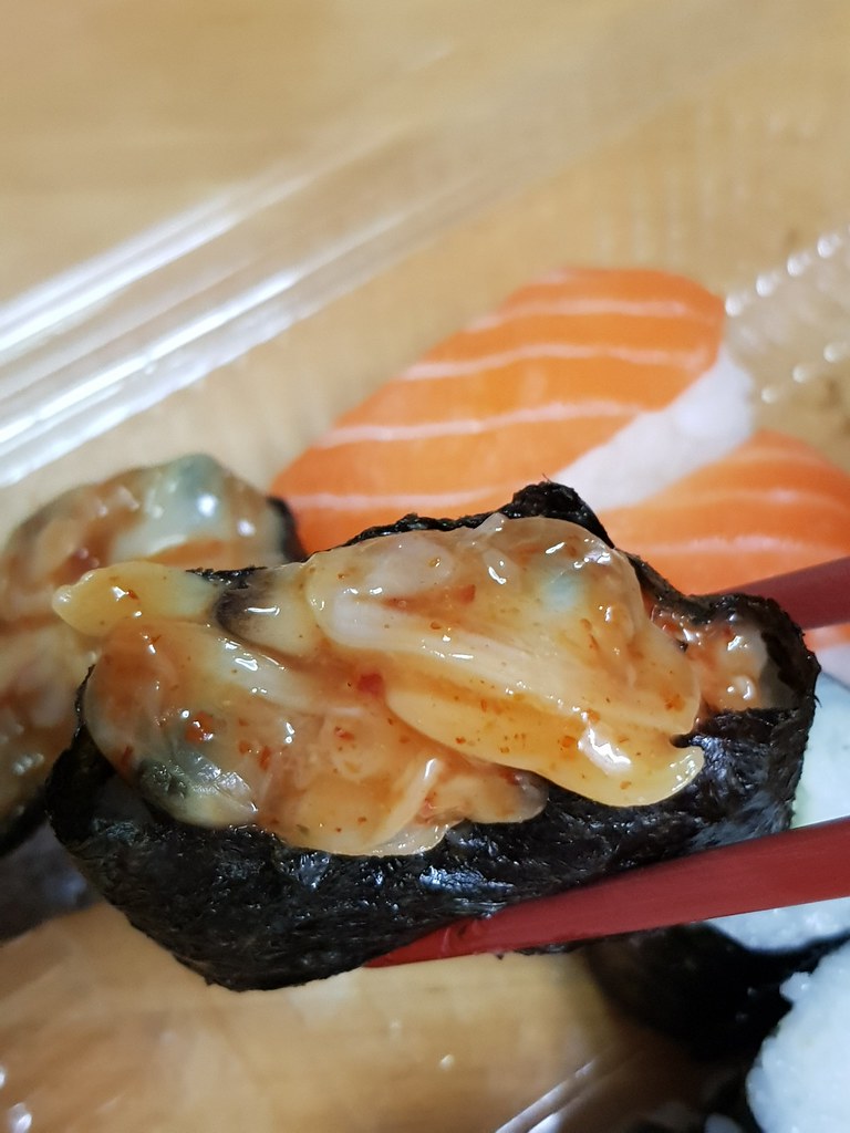 泡菜蛤蜊珍味壽司 Kimchi Asari 2pcs rm$2.80 @ Sushi ZenS USJ9