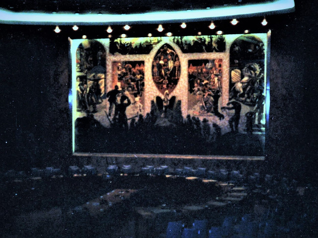 Low light photo of the United Nations Security Council chambers