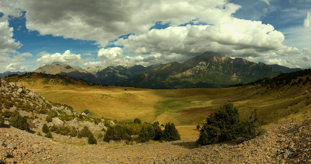 Panorámica del valle de Tena, Piedrafita, spanish Pyrenees