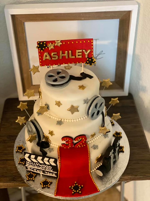 Movie Star Red Carpet Cake from Sensational Sweets by Connie