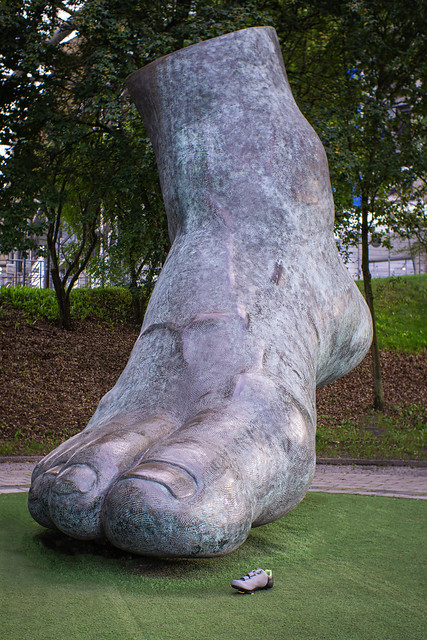 Sculpture of Uwe Seeler's foot (German Soccer Player) #hsschuh