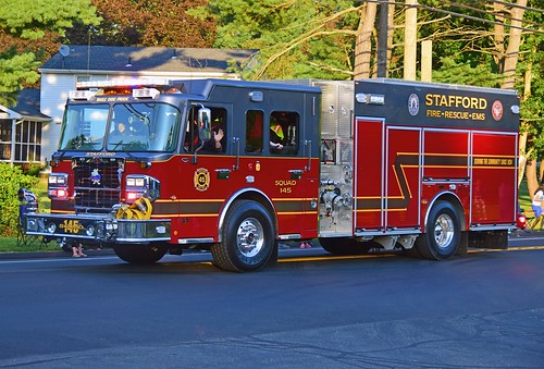parade ct connecticut emergency apparatus fire truck dept spartan 4guys rescue engine